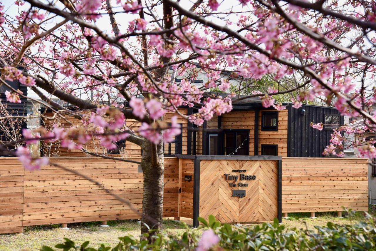 Tiny Base The River House & Trailer คาวาสึ ภายนอก รูปภาพ